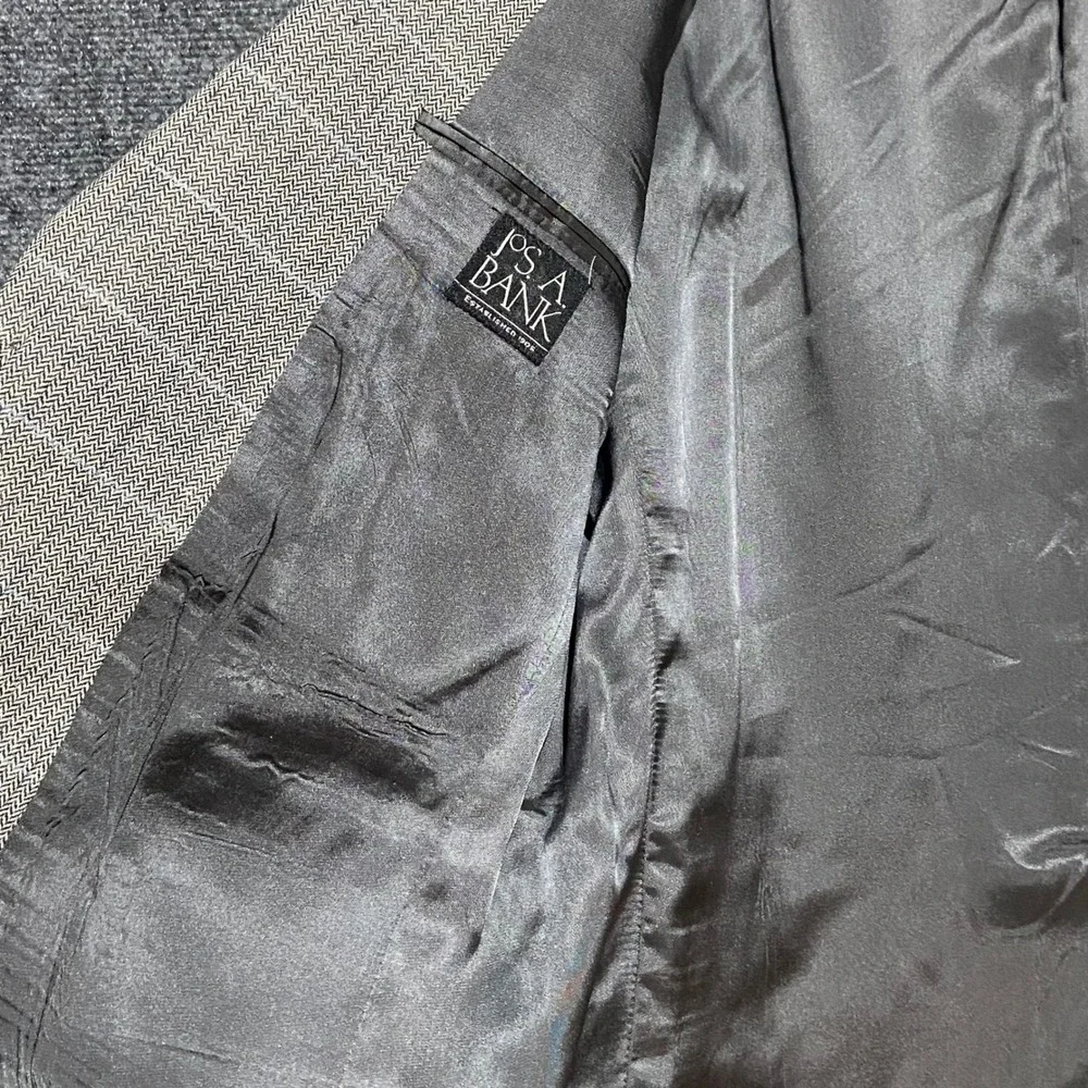JOS A BANK Wool Silk Cashmere Linen Blazer 42 Regular Grey Windowpane Sport Coat